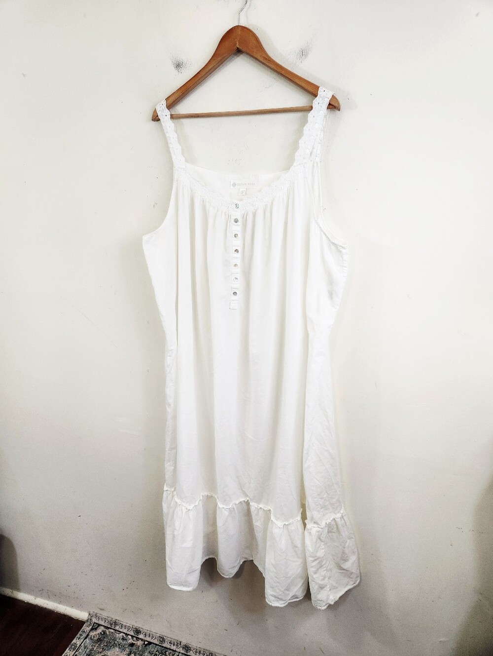 Eileen West Cotton Night Gown